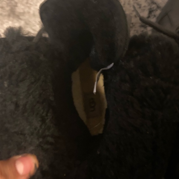 Wool Interior UGG snow boots - Picture 5 of 6